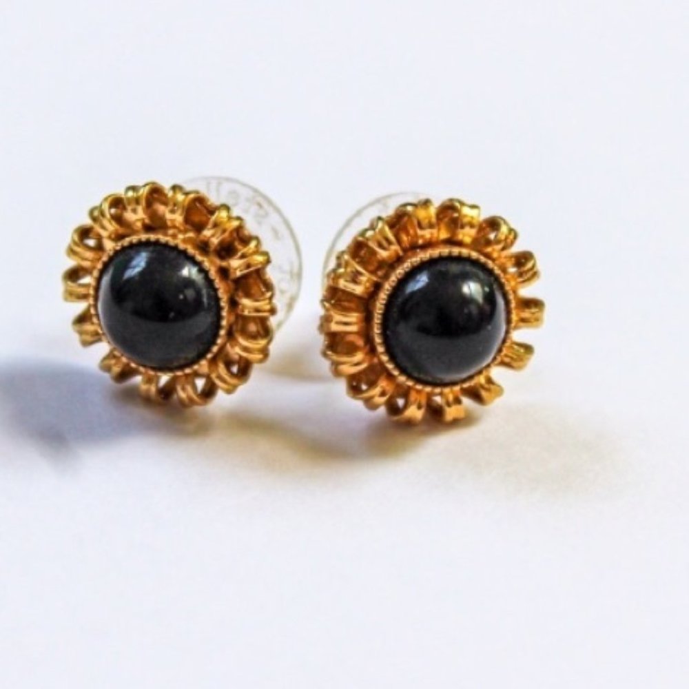 :: Stella & Dot⚜️🌚Black Gigi Studs - Picture 4 of 5